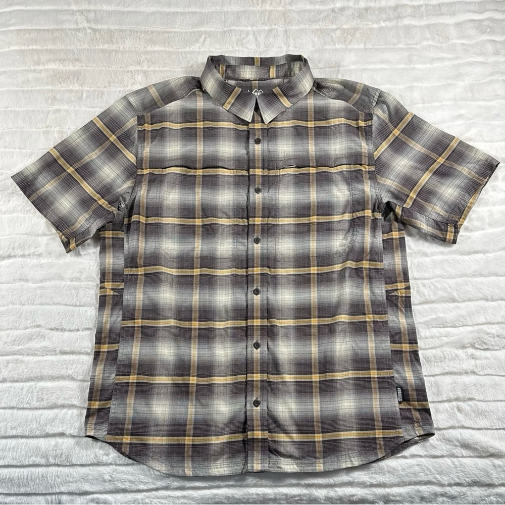 REI CO-OP Vented Short Sleeve Shirt Sz Med Plaid Outdoor Casual Fishing Gorpcore
